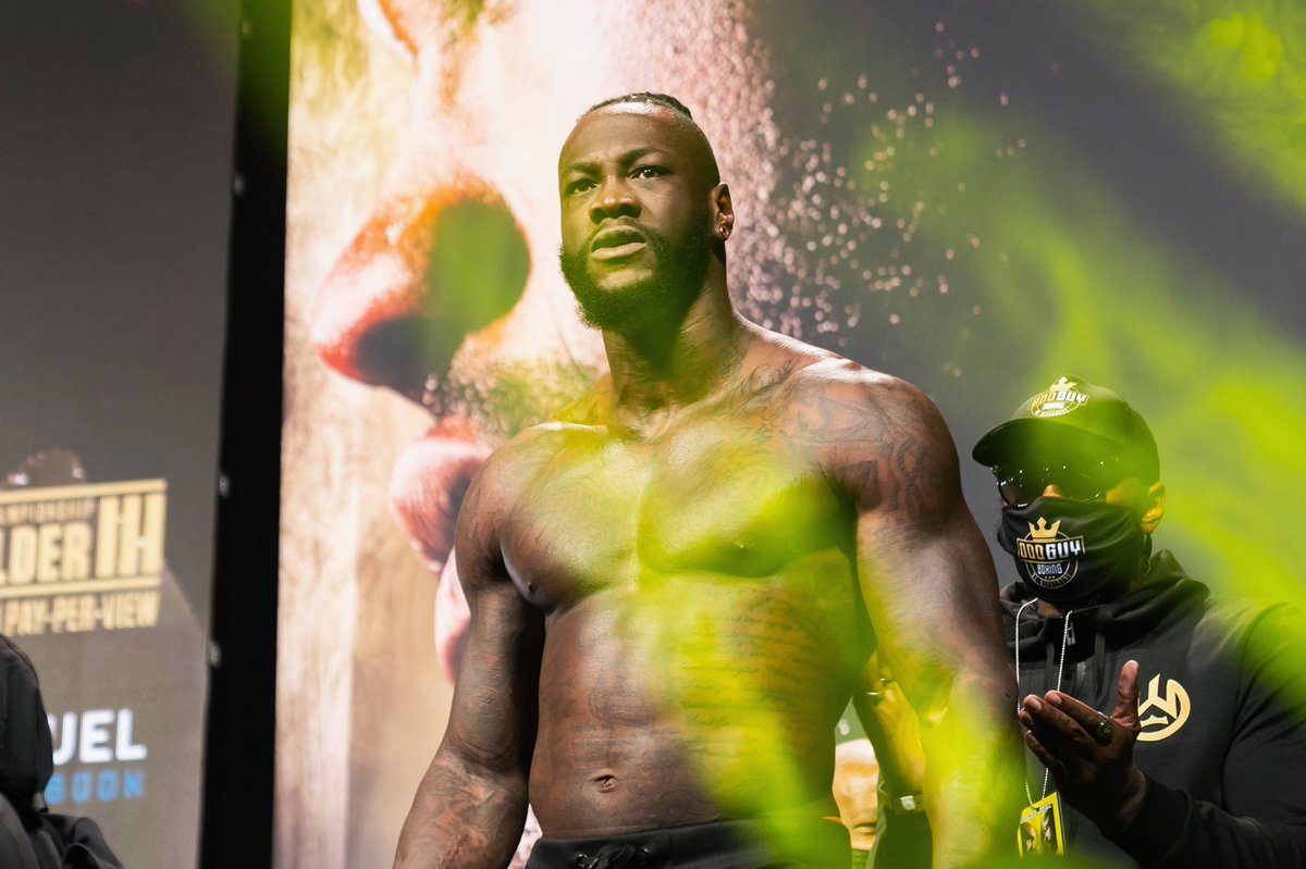 BronzeBomber's tweet image. You keep talking with that nervous energy @Tyson_Fury and I’ll let my actions speak for themselves tomorrow night. 🤴🏿✊🏿 #TwoTime #BombZquad #FuryWilder3