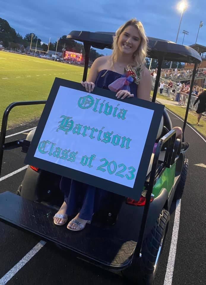 HeightsGSOC's tweet photo. We have two soccer girls representing at the HoCo game tonight! Congrats, Olivia, and good luck Natalie! 👑 https://t.co/VOTKPKN3mF