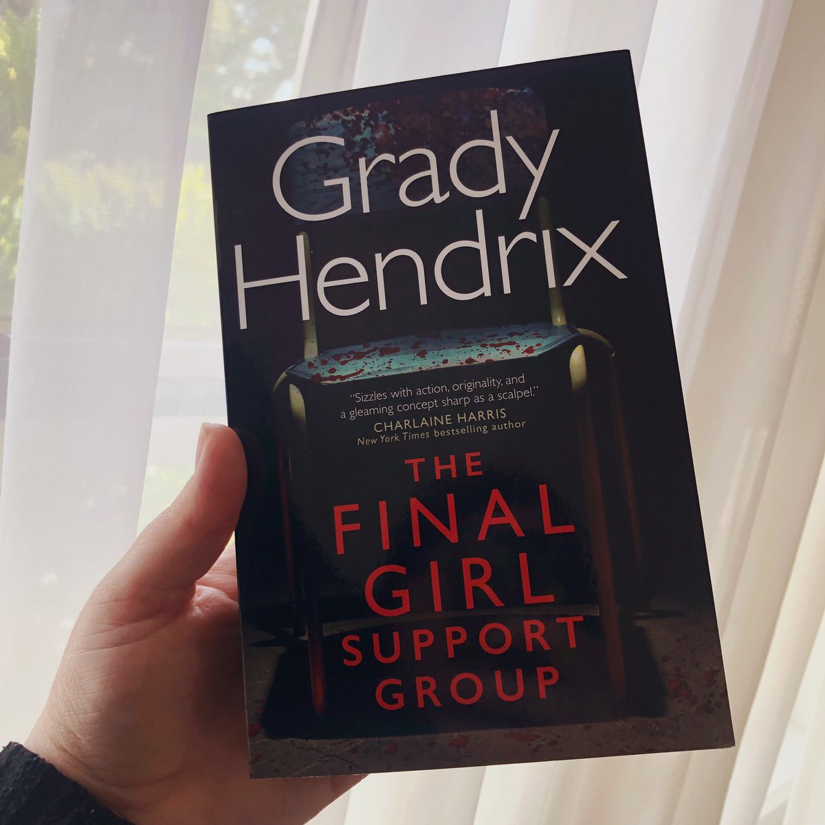 RYFOBookClub's tweet photo. I am officially fully vaxxed and kicking off my RYFO weekend with this (Spooky Season appropriate) read 🎃🔪 - Jess (@bellelumiere) https://t.co/m1AK2aoWls