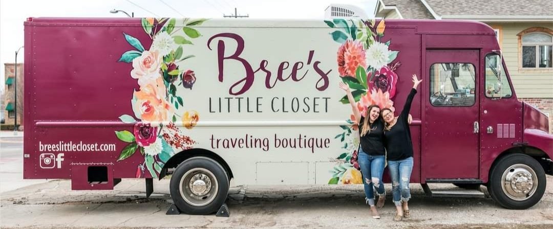 kickapoo_cheer's tweet image. Thank you Bree for coming out to our game tonight to help us raise funds for cheer! We appreciate you and LOVE your cute clothes!!!