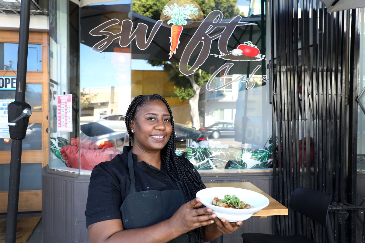 October is officially #NationalWomensSmallBusinessMonth! I encourage local residents and visitors to rediscover L.A. neighborhoods through women-owned businesses. Check out local small businesses across CD10! @highlylikelyla @azlavegan #SwiftCafe