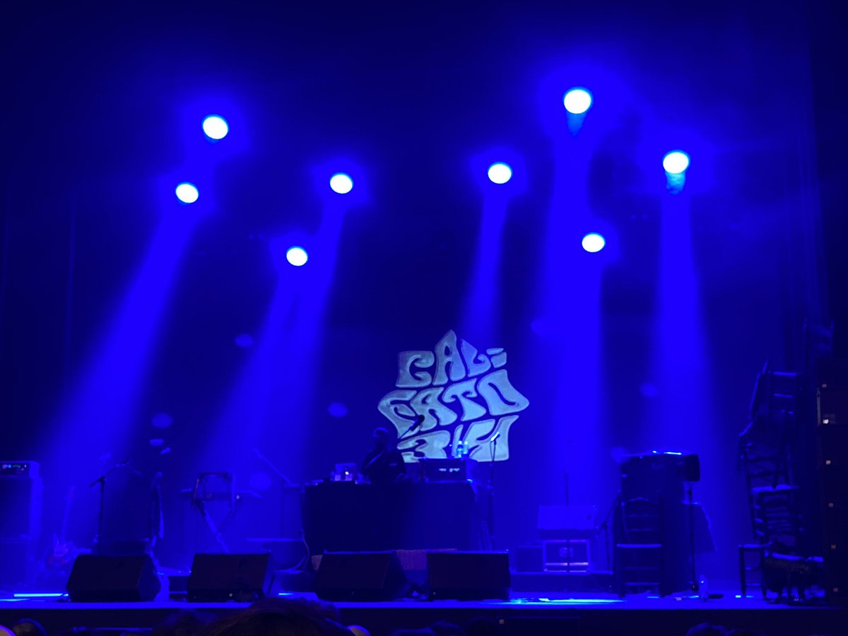 ransaler_'s tweet photo. Conciertón? Conciertazo ✅
Soy CALIFATER
#califato3/4 Califato 3/4 https://t.co/z6WEClLP62