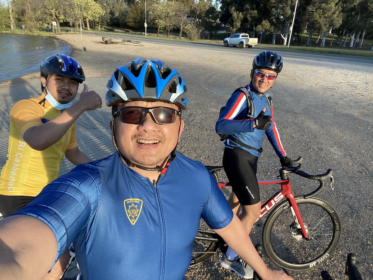 himawansugeha95's tweet photo. another cycling in ACT… 🇦🇺
Gowess bukan hanya untuk olahraga namun baik juga untuk kesehatan jiwa, menikmati alam, pemandangan dan suasana yang indah… what a fantastic moments during a tour… 🚴🏼‍♂️
#cycling #Canberra #cyclingcanberra #Australia #gowess #cyclinglife https://t.co/95UUFBRHCO