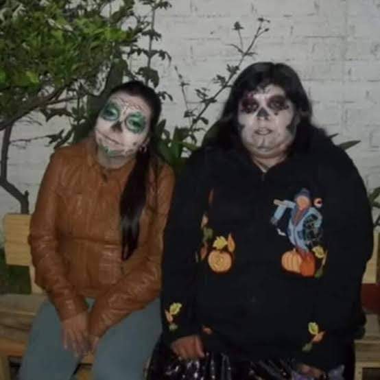 En serio no se hagan los interesantes NO LES QIEDA PORQUE DAN MÁS FLOJERA