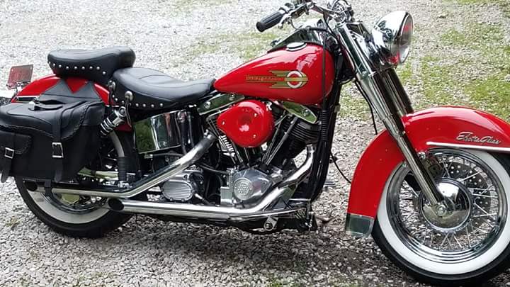 hookcycle's tweet image. Start of new one, the old shovelhead is working great, just got a 72
