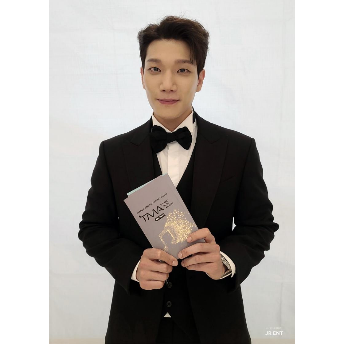 kknphofc's tweet photo. More behind the scenes photos of Kyung Nam at The Fact Music Awards from @/jrent2012 🥰❤️

https://t.co/lwZdqEHfZW

#KimKyungNam #김경남 #TheFactMusicAwards2021 https://t.co/wUu38PMceZ