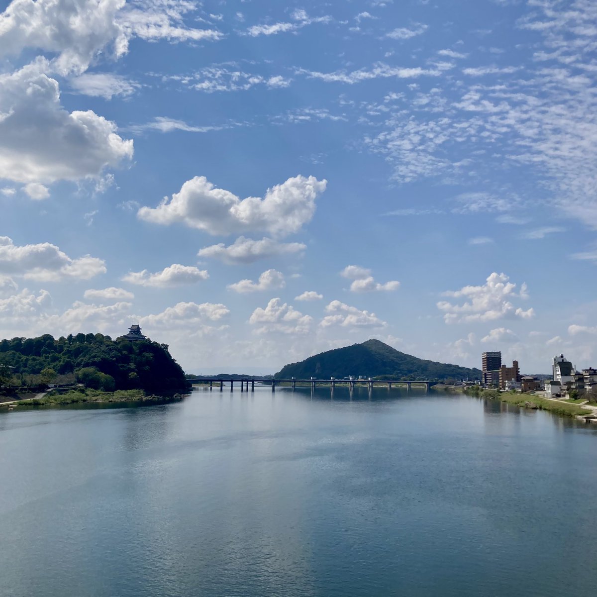 カエルくん けろりん V Twitter 犬山 鵜沼21oct 愛知県トップクラスの観光地である犬山城と犬山城下町はパスして川沿いを走るよ