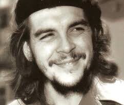 carloemme50's tweet photo. Quando uno fa parte di quelli che mangiano i bambini si vede subito dalla faccia! Hasta la victoria siempre! ✊🏻 https://t.co/4CJGBz4taT