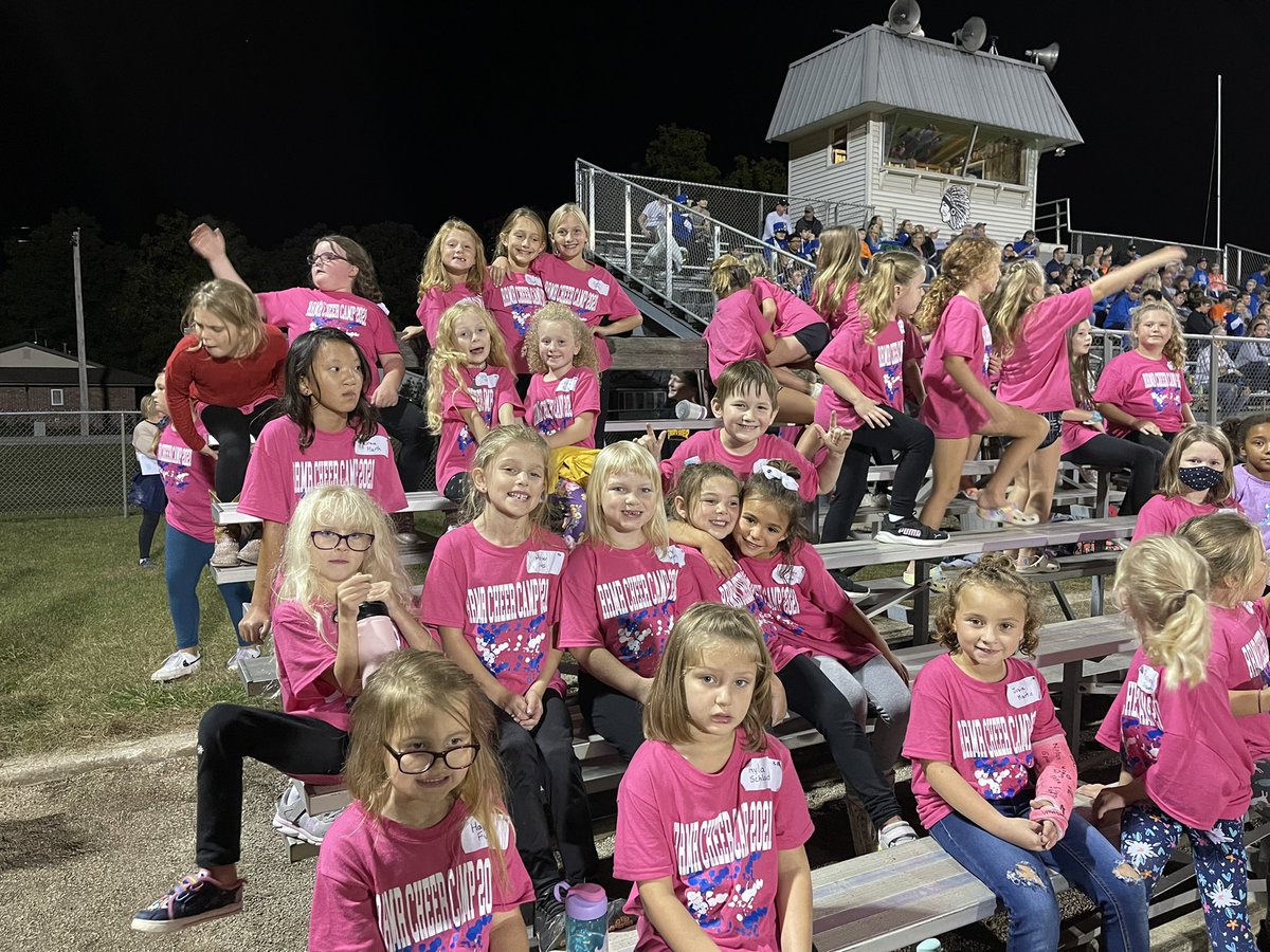 RRMR_Elementary's tweet photo. Cheer camp night. Lots of excited kids! https://t.co/99LIvgzlx2