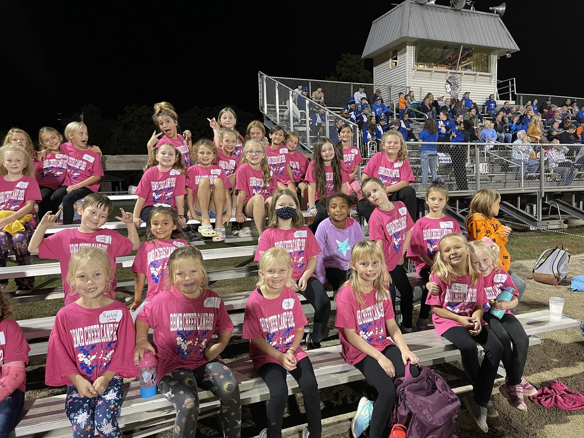 RRMR_Elementary's tweet photo. Cheer camp night. Lots of excited kids! https://t.co/99LIvgzlx2