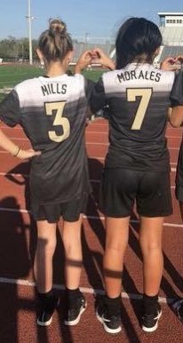 ejulainne3's tweet photo. 🚨What do @abriannam7 &amp; @ChloeMills2021 have in common tonight? GOOOALS for their respective teams ‼️@SUMountaineers &amp; @SouthwesternU 👉4 yrs together @FosterSoccer ⚽️  @ncsa @NCAADIII @SchreinerWSOC CLUBS: @SG1Soccer @LamarSoccerClub @Jmillsy93 @MoralesPTSMedia @fbheraldsports https://t.co/zX3EKVpbg3
