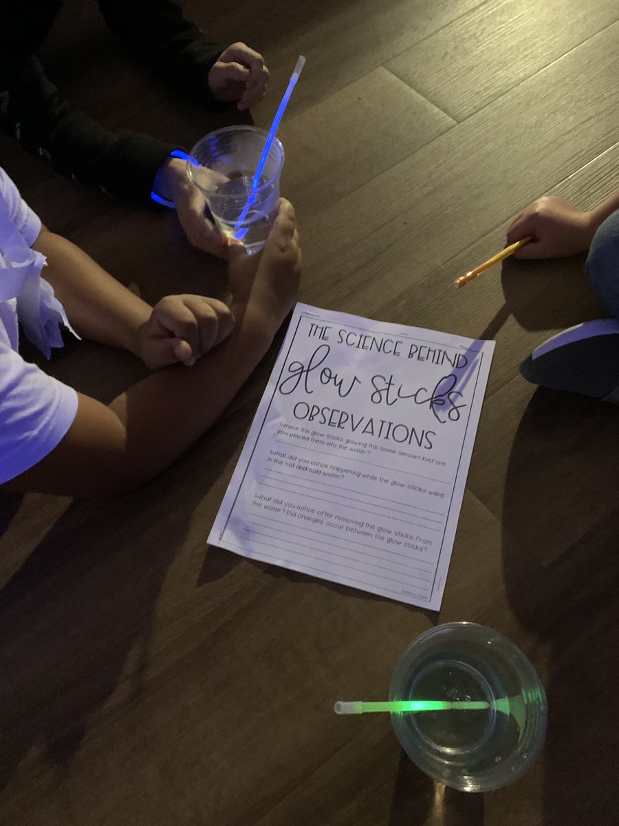 MylanPatriots's tweet image. ❤️🧡💛💚💙💜
Today our 3rd Graders were glowing with excitement over their afternoon “glow party” complete with math and reading practice and glow stick science! 
#mylanpatriots #math4lifewv @Monongalia_Co @WVEducation @MCSDoesSumMath @MonongaliaElem