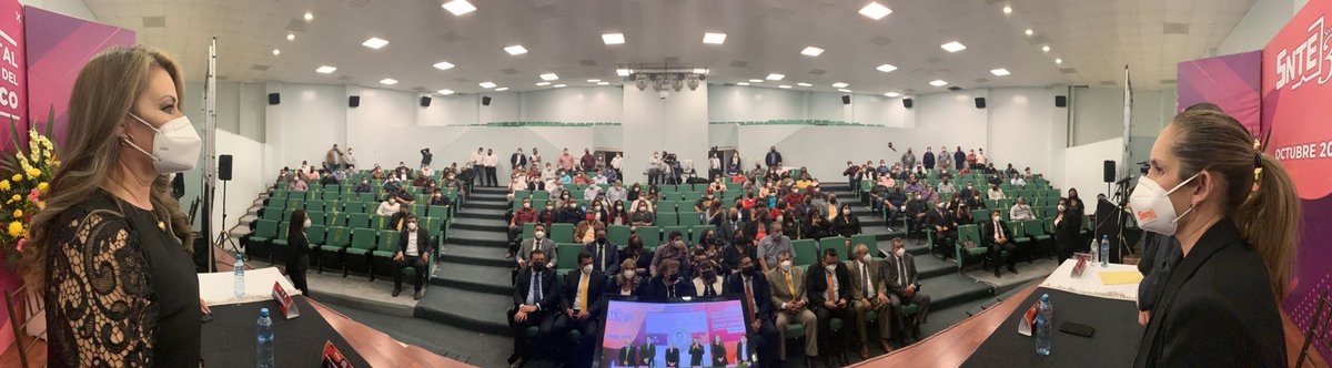 SergioARmzM38's tweet photo. Ceremonia de entrega de reconocimientos por 30 y 35 años de servicio docente y entrega de la presea “Profr. Conrado Rodriguez Ibarra” al mérito docente de educación física para agremiados a la #Seccion38 del #SNTE https://t.co/ibfmnvm4tA