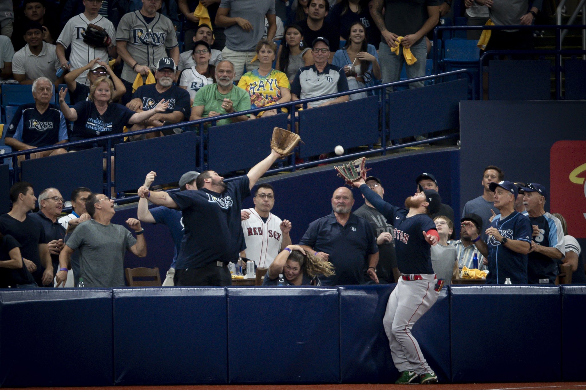 Champ (RebekaElwell) / Twitter