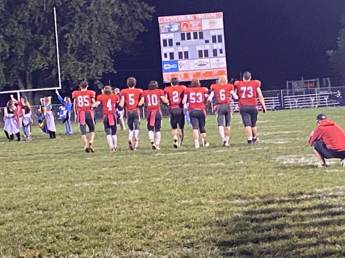 cmstrojans2022's tweet photo. ๐ช๐ช #SeniorNight #wcolumn https://t.co/hNssE7nZEP