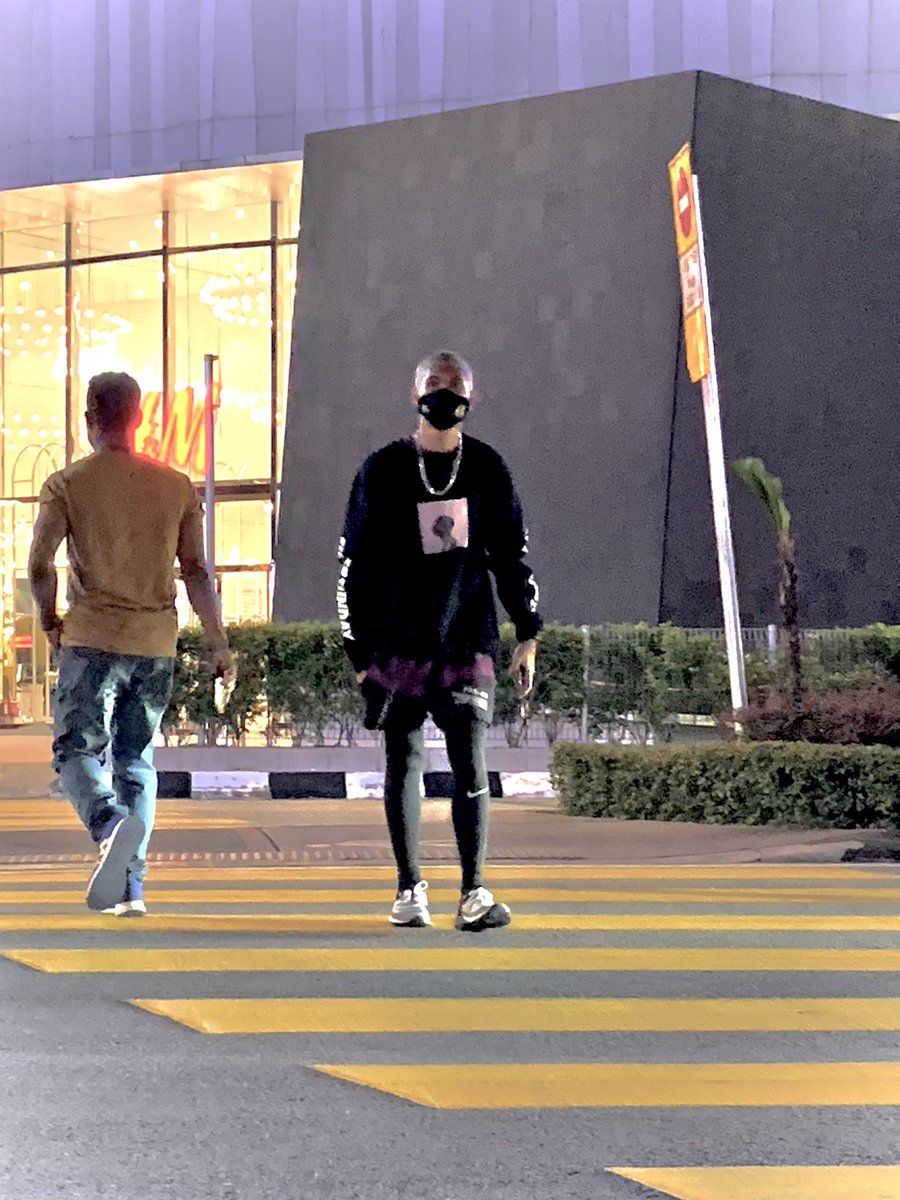 RaffiqCorbin's tweet photo. Streets.. @SUPERSUNDAYKL limited edition TTFGA Sweatshirt. 

PRE-SS by @SUPERSUNDAYKL shorts.

Archive products.

#supersundaystore #supersunday #culture #community #street #readytowear https://t.co/fdA8E7fzQs