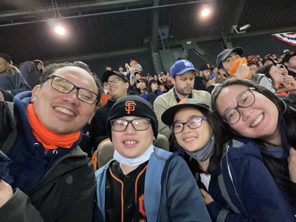 dryee's tweet image. Go Giants!! #FBTB #Giants #BeatLa #BeatTheBums