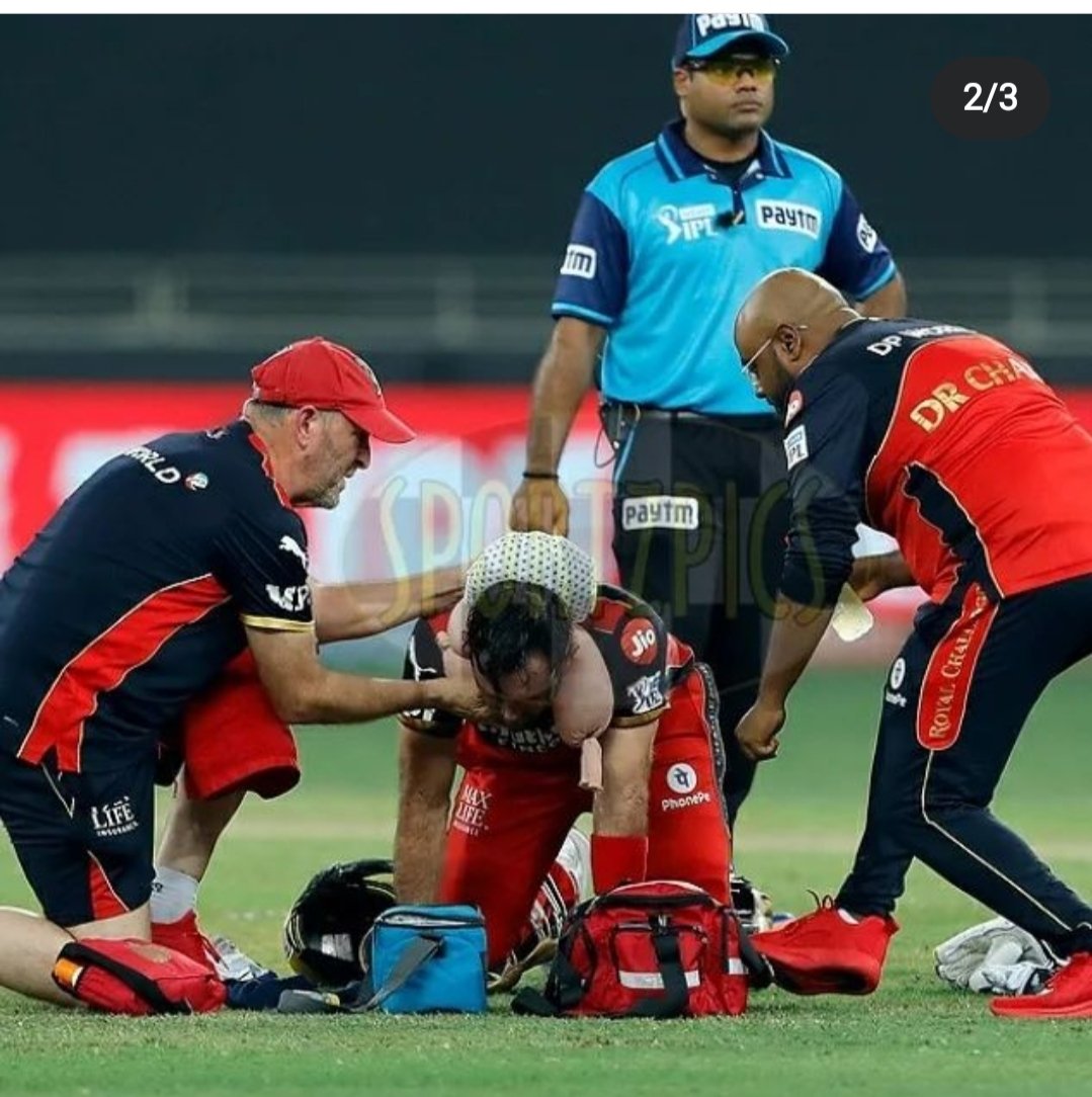 AjayBau96819526's tweet photo. @Gmaxi_32 After being exhausted due to humidity he stood and fight there. Lets appreciate Maxi for yesterday's match https://t.co/6QPTjuIlnN