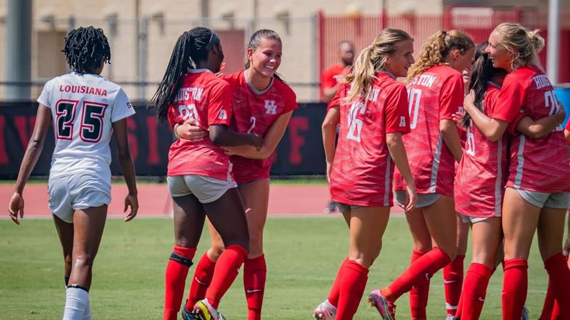 On another level. 👀 

<a href="/UHCougarVB/">Houston Volleyball</a> = 14-3, 4-1 AAC
<a href="/UHCougarSoccer/">Houston Soccer</a> = 10-2-2, 2-0-1 AAC
<a href="/UHCougarFB/">Houston Football</a> = 5-1, 3-0 AAC

#GoCoogs