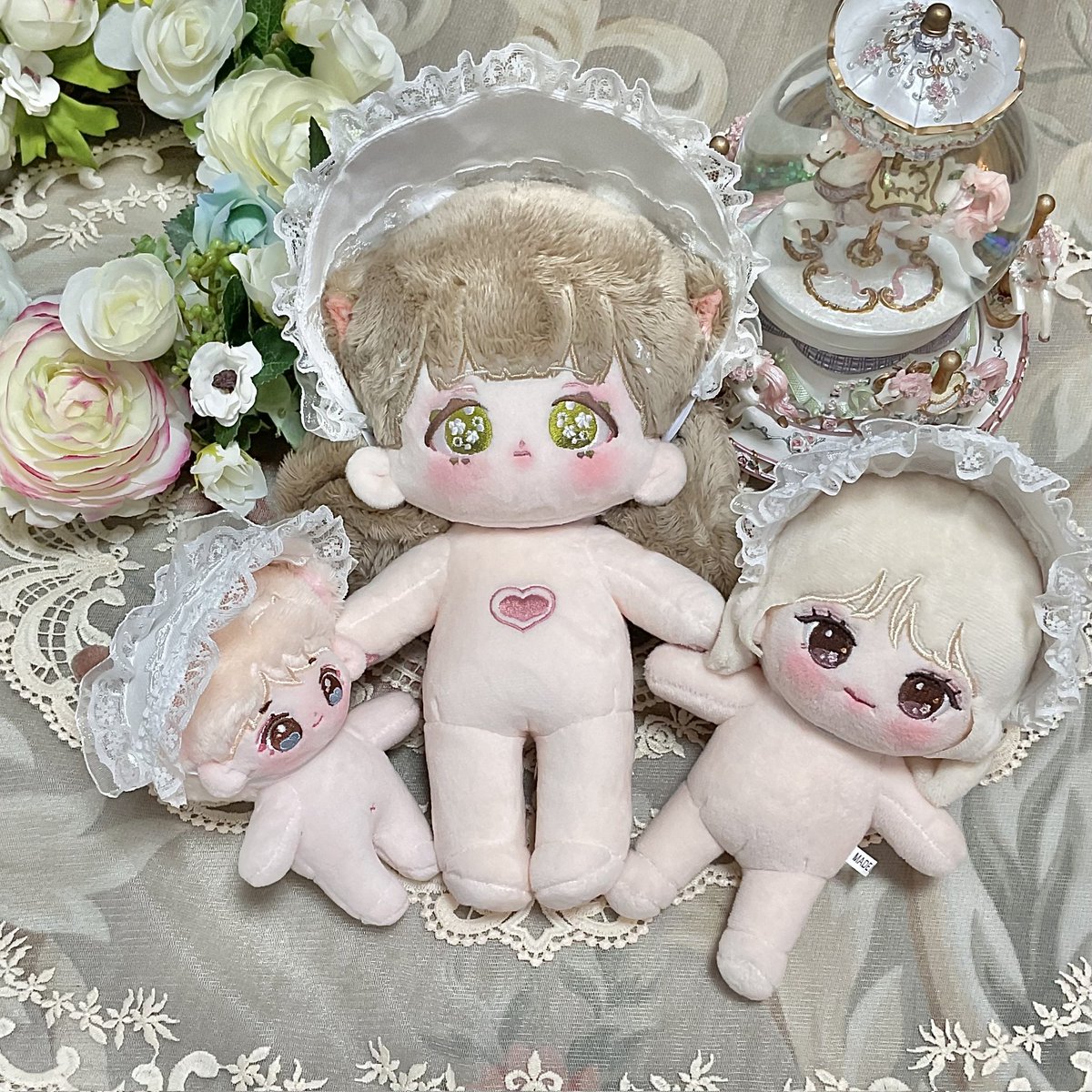 Heeyum_forest's tweet photo. https://t.co/SdxBGn3vwb
🧸10월 희윰숲 통판폼🧸

이번 통판은 2000팔 기념 rt이벤트와 함께 진행됩니다🎉❤
요 계시글을 ✨✨rt+팔로우✨✨ 해주시는분들중 2분을 추첨을 통해 2000팔 기념 한정판 드레스🍰라벤터케이크🍰를 선물로 드려요 많은관심 부탁드리겠습니다☺💕

#솜인형 #솜인형옷장 https://t.co/XIuNGUdFc3