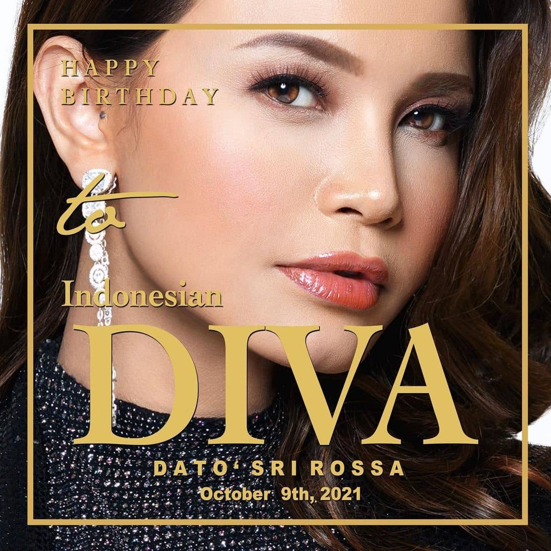 pr_palembang's tweet photo. Happy Birthday Legendary Diva @mynameisrossa 👑🎂❤️🎉🎊🎁🍾🥂💐🦋✨ Panjang umur, sehat selalu, makin sukses, &amp; makin banyak rezeki nya ❤️❤️❤️
WE LOVE U TETEH😘
#HappyBirthdayRossa 
#ulangtahun #happybirthday #rossa #rossaroslaina #datosrirossa #divaindonesia #pecintarossa https://t.co/AxcKJZE8E7