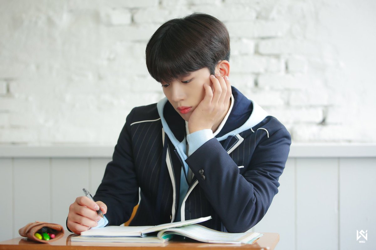 211008 NAVER: OUI Ent.

#김요한 #KIMYOHAN #YOHAN
<a href="/WEi__Official/">위아이(WEi)_OFFICIAL</a> <a href="/WEi__Member/">위아이(WEi)</a>