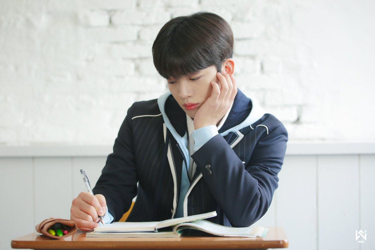 FALL FOR YOHAN tweet media