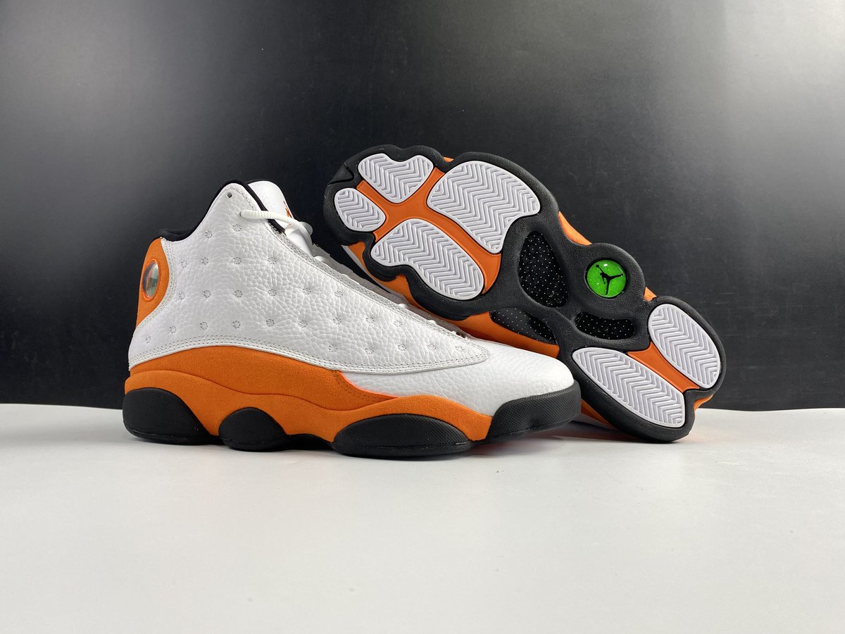 HKicksA's tweet photo. 👟 Hit me for these 🥵🥶

#HKA #WeGotEm! 👀

Halloween 🎃 is right around the corner y'all...
order before, so you get yours in time! https://t.co/va9s6A2tp8