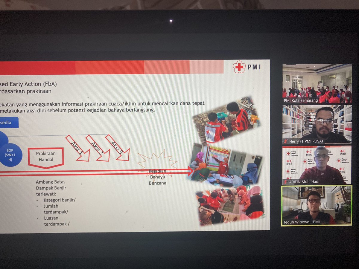 forecastingbas1's tweet photo. Indonesian Red Cross Semarang City held a Disaster Resilient and Safe Family Training for the Community-Based Disaster Preparedness Team (CBAT). Focus #forecastbasedfinancing On Saturday (9/10). Cc @RedCrossAU @ifrc @BritishRedCross @RCClimate @CatalinaJaime2 @kdsiahaan https://t.co/ye2mcdOyHy