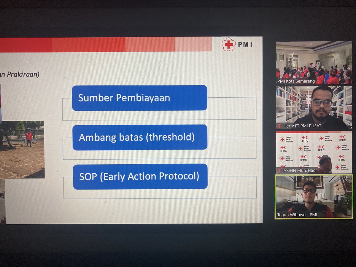 forecastingbas1's tweet photo. Indonesian Red Cross Semarang City held a Disaster Resilient and Safe Family Training for the Community-Based Disaster Preparedness Team (CBAT). Focus #forecastbasedfinancing On Saturday (9/10). Cc @RedCrossAU @ifrc @BritishRedCross @RCClimate @CatalinaJaime2 @kdsiahaan https://t.co/ye2mcdOyHy