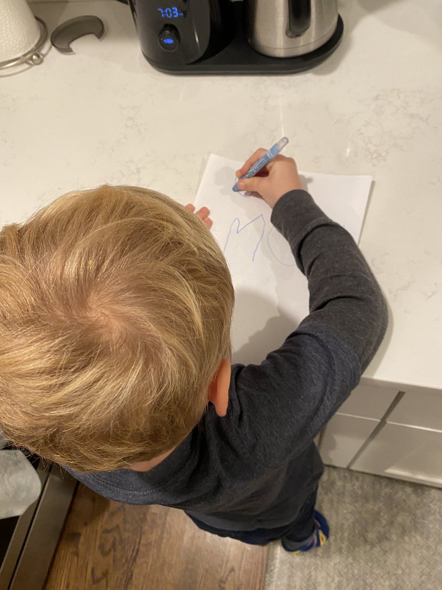 ProfeFrederick's tweet image. #proudmama 💙 #proudkiddo ❤️ #FeelGoodFriday