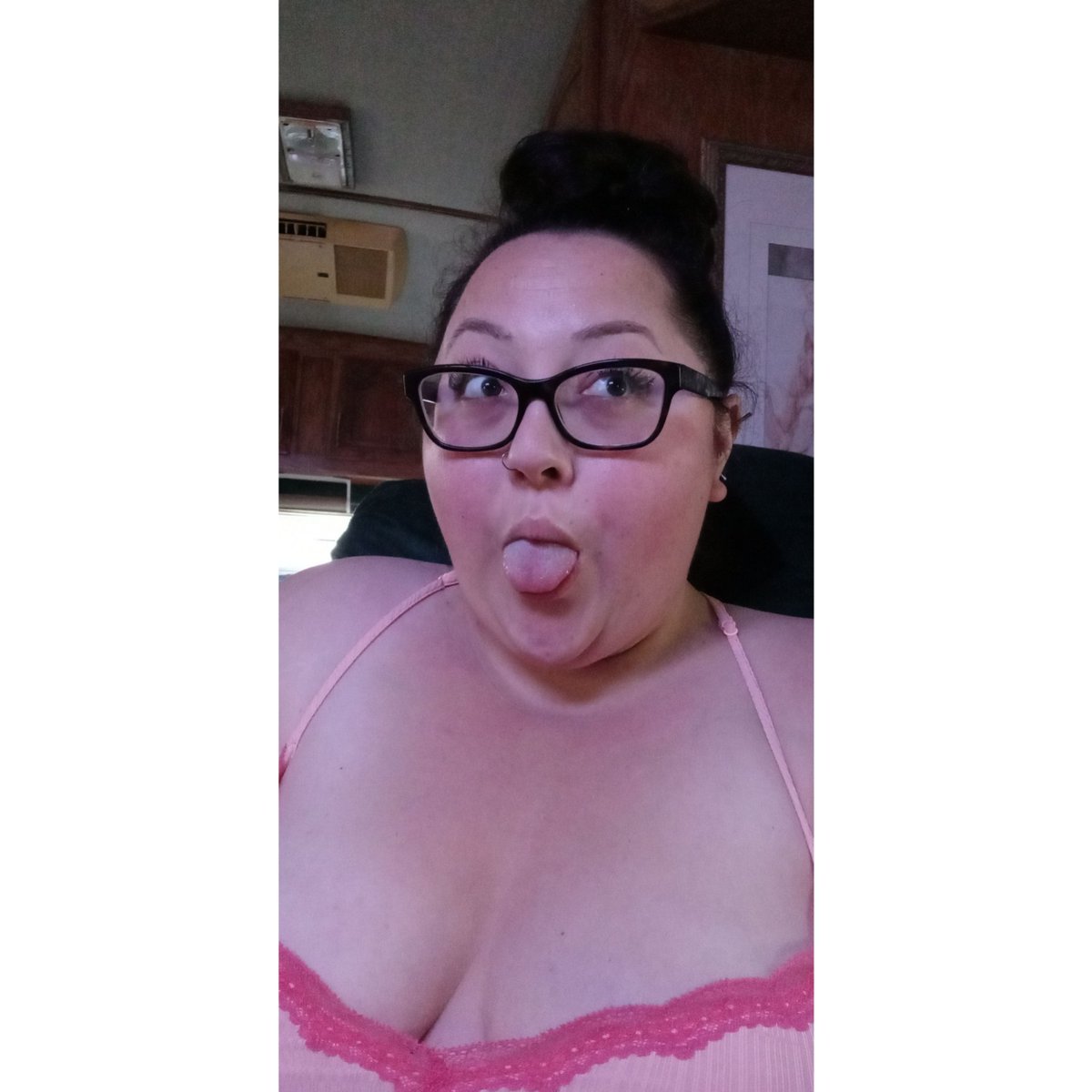 Blu84's tweet image. Chapter 37... 🍾🖤✨
#LibraLady
#LibraSeason
#Blessed