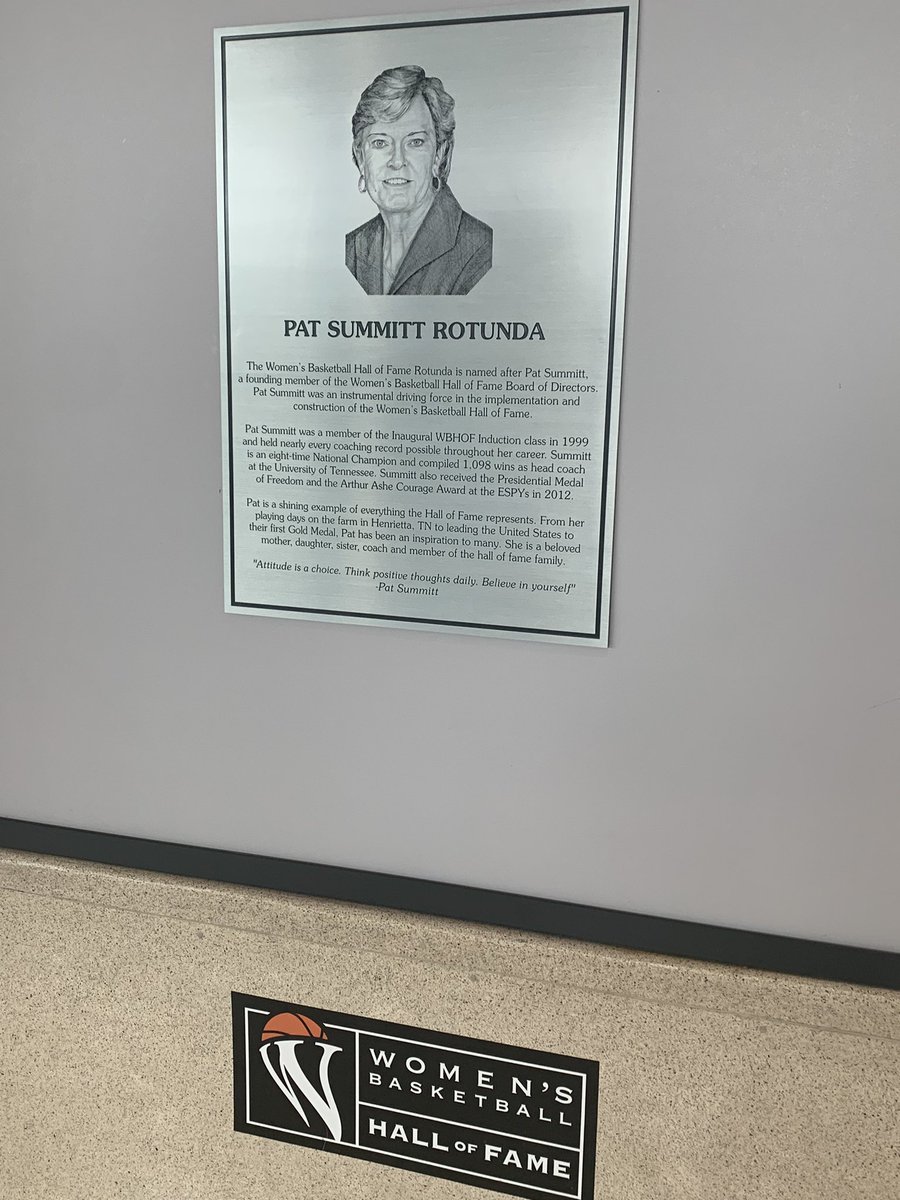 ForeverABobcat's tweet photo. Had the opportunity to visit the Women’s Basketball Hall of Fame today in Knoxville, TN! Truly an awesome experience! Highly recommend!! #WBBHOF #KnoxvilleTN 🏀 https://t.co/S1TEUYwasD