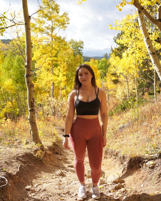 Fall is my favorite time of year 🍁🎃🍂 https://t.co/FDDmLoq6Di