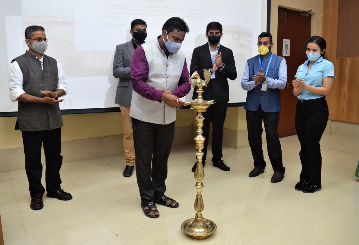 IIM_I's tweet photo. Delighted to welcome the 10th Batch of Integrated Programme in #BusinesAnalytics at #IIMIndore! The inauguration took place on October 08, 2021.
#IIMIat25 #IIMI #ExecutiveEducation #IPBA #WorkingProfessionals @askhimanshurai @EduMinOfIndia https://t.co/hPw1lNZF19