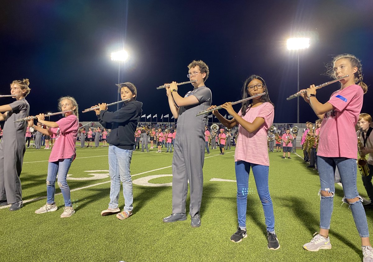 ArgyleISD's tweet photo. Argyle Eagles bounce back this week with an impressive 42-21 victory over Anna on Pink Out Night!
#txhsfb | #RepeatExcellence | #SoaringHigher https://t.co/oGDOSGm8kC