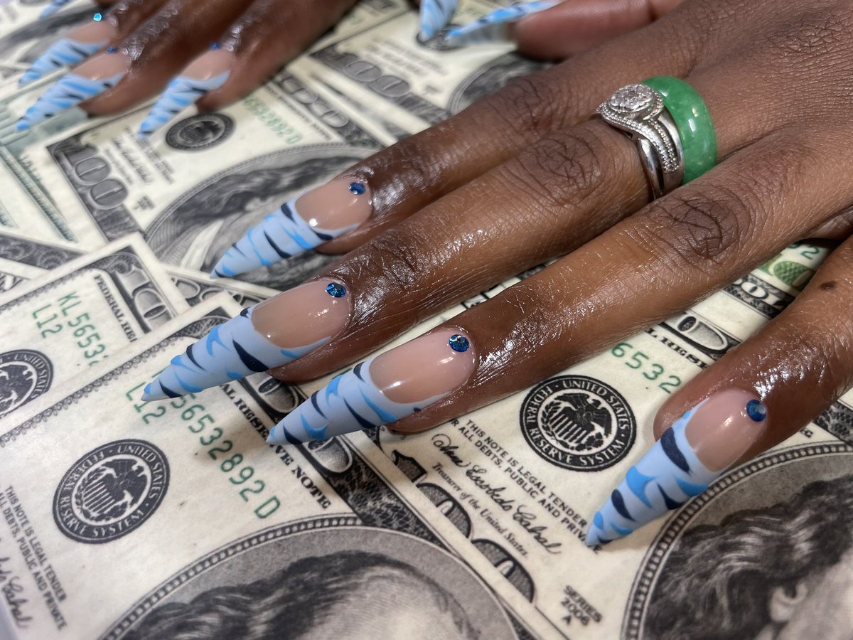 GeldNails1's tweet photo. So my Après gel x sets be fire. If you in Atlanta stop by and see me! #geldnails #apresgelx #atlanta https://t.co/xkU0APGVnb