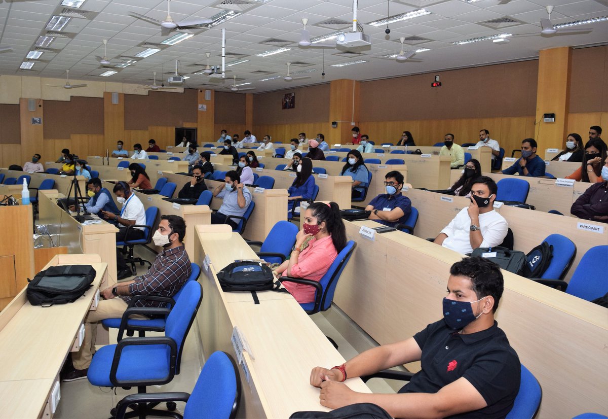 IIM_I's tweet photo. Delighted to welcome the 10th Batch of Integrated Programme in #BusinesAnalytics at #IIMIndore! The inauguration took place on October 08, 2021.
#IIMIat25 #IIMI #ExecutiveEducation #IPBA #WorkingProfessionals @askhimanshurai @EduMinOfIndia https://t.co/hPw1lNZF19