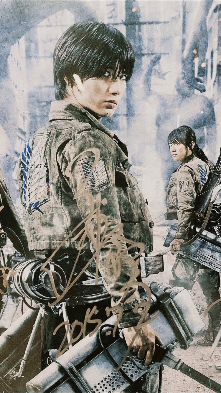 はるちゃん 軍艦島ミュージアムに来ています 映画 進撃の巨人 の撮影で長崎に来ていた春馬さん ポスターにサインありました 7 7の日付けです 撮影許可とsns 投稿許可済み 三浦春馬 進撃の巨人 軍艦島ミュージアム T Co