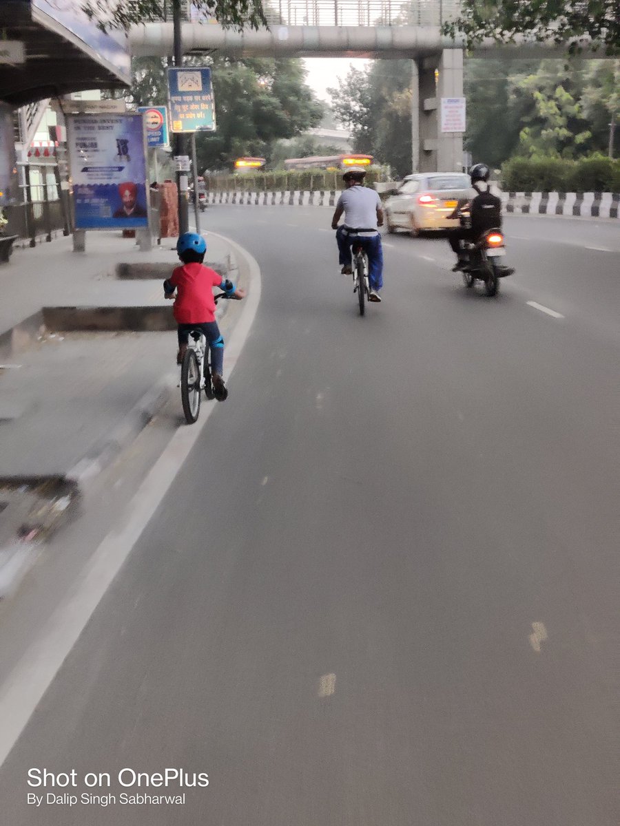 Saturday Group Ride! Adopt Cycling for a better Delhi ✌️.

#DelhiPedalersAndRunners
#Cycling
#GroupRide #Morning #MakeDelhiPollutionFree #MyCityMyResponsibility #CycleToWork #PedalToWork 
@dalipsabharwal @ArvindKejriwal @TransportDelhi