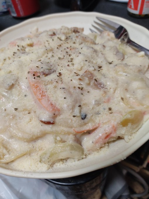 カニカマクリームパスタ(*'ω`*) 