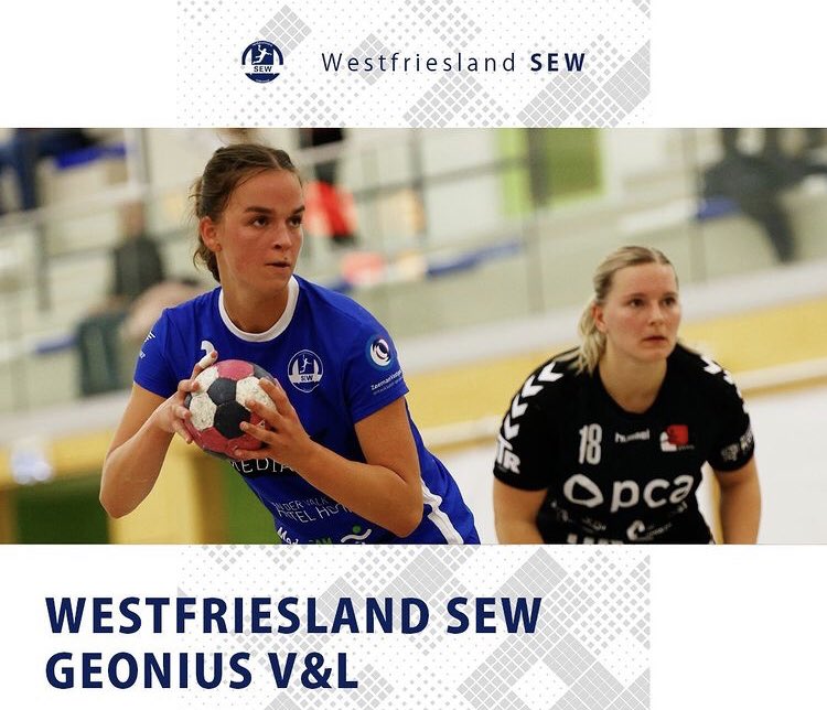 rbroeck10's tweet photo. Vandaag met de bus naar Limburg voor de belangrijke pot tegen VenL
Eigenlijk 1 optie en dat is winnen. Goed voorbereid dus alle vertrouwen..
#handbal #keepen https://t.co/jhj8RxxM2v