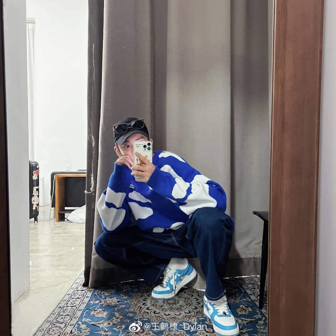 WangHeDi_TH's tweet photo. Mr. Blue Man

#WangHeDi_TH #DylanWang #王鹤棣_Dylan https://t.co/J4oyBkWW5B