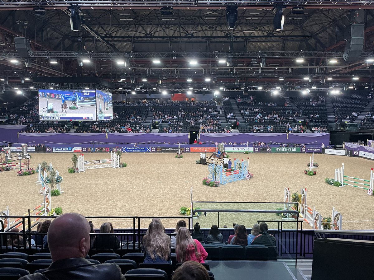 Sam Hooper tweet media