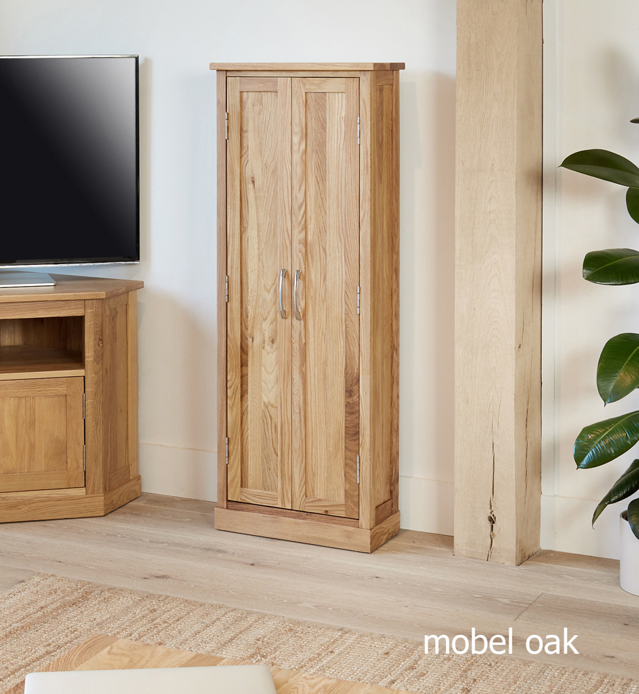 wood_furniture's tweet image. The stylish Mobel Oak DVD and CD storage cupboard is a smart way to keep your DVD and CDs tidy. Crafted from solid oak, the cupboard has 5 shelves and can store up to 190 CDs or 125 DVDs #woodenfurniture #dvdstorage #cdstorage #oakfurniture #livingroom wooden-furniture-store.co.uk/mobel-oak-dvd-…