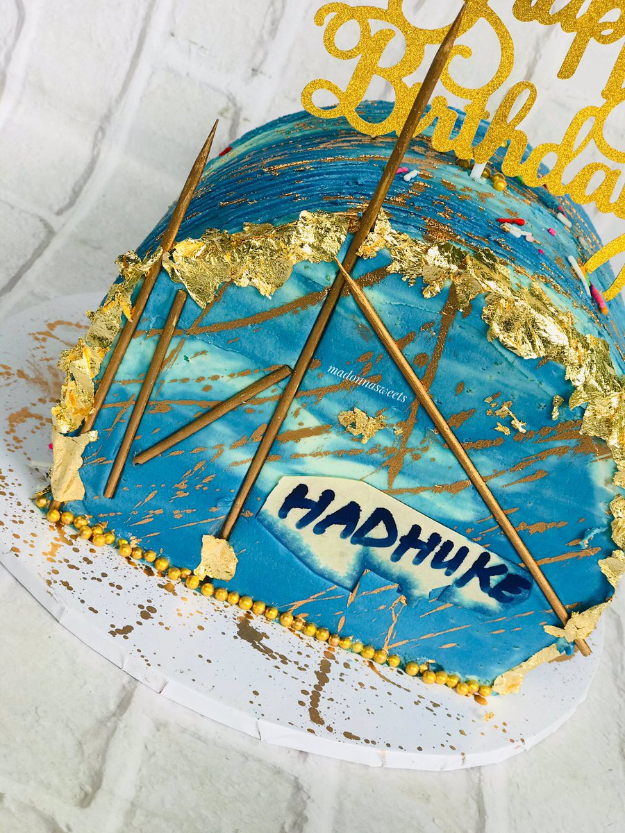 madonnasweets's tweet photo. Coming back stronger!! 💙💙 

   #ComingSoon #ogunbaker #naijabaker #BBNaija #topforwardcake https://t.co/8uwHynFsdo