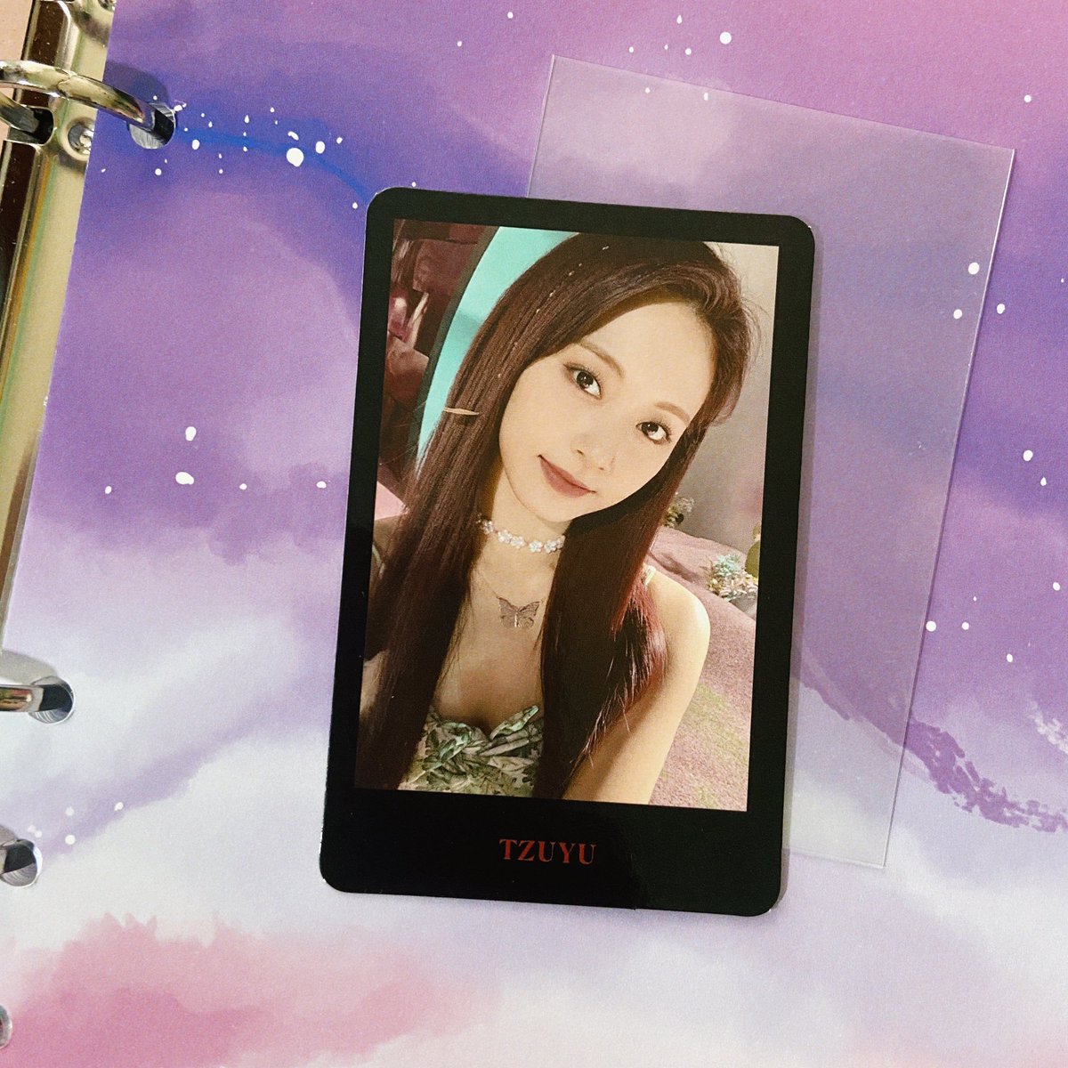 minyoonki003's tweet photo. thank you @cherrycheol80 for bringing tzuyu home and for the freebies 💛 isa nalang kulang ko sa mm era, im so happy! #cc80feedbacks https://t.co/bdQ1yUU6Wc