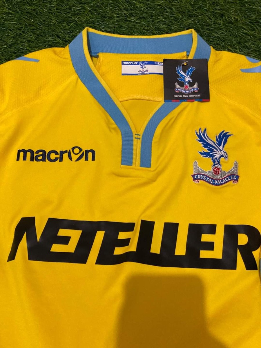 cHakeL_38's tweet photo. Comeback for #Jersey4sale 😎 

1. Madrid Home 20-21 | S | 350
2. Crystal Palace 14-15 | XXL | 500
3. Arsenal Home 20-21 | L | 425
4. Mexico Away 2014 | S | 380

Ready Tokped, ada free ongkir loh!

Nitip ya min @Jerseyforum 🙏 https://t.co/LUUNTAbBRW