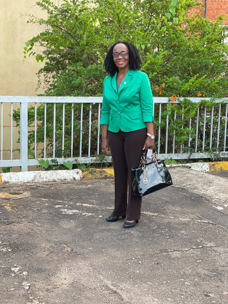 Kanunguprince's tweet photo. The only good thing about 9th October is that it is my lovely Mother's Birthday. May the good Lord continue to bless and protect her. Amen 🙏🏽 #Byebyo #ForeHeadQueen https://t.co/aotJZCzzc3