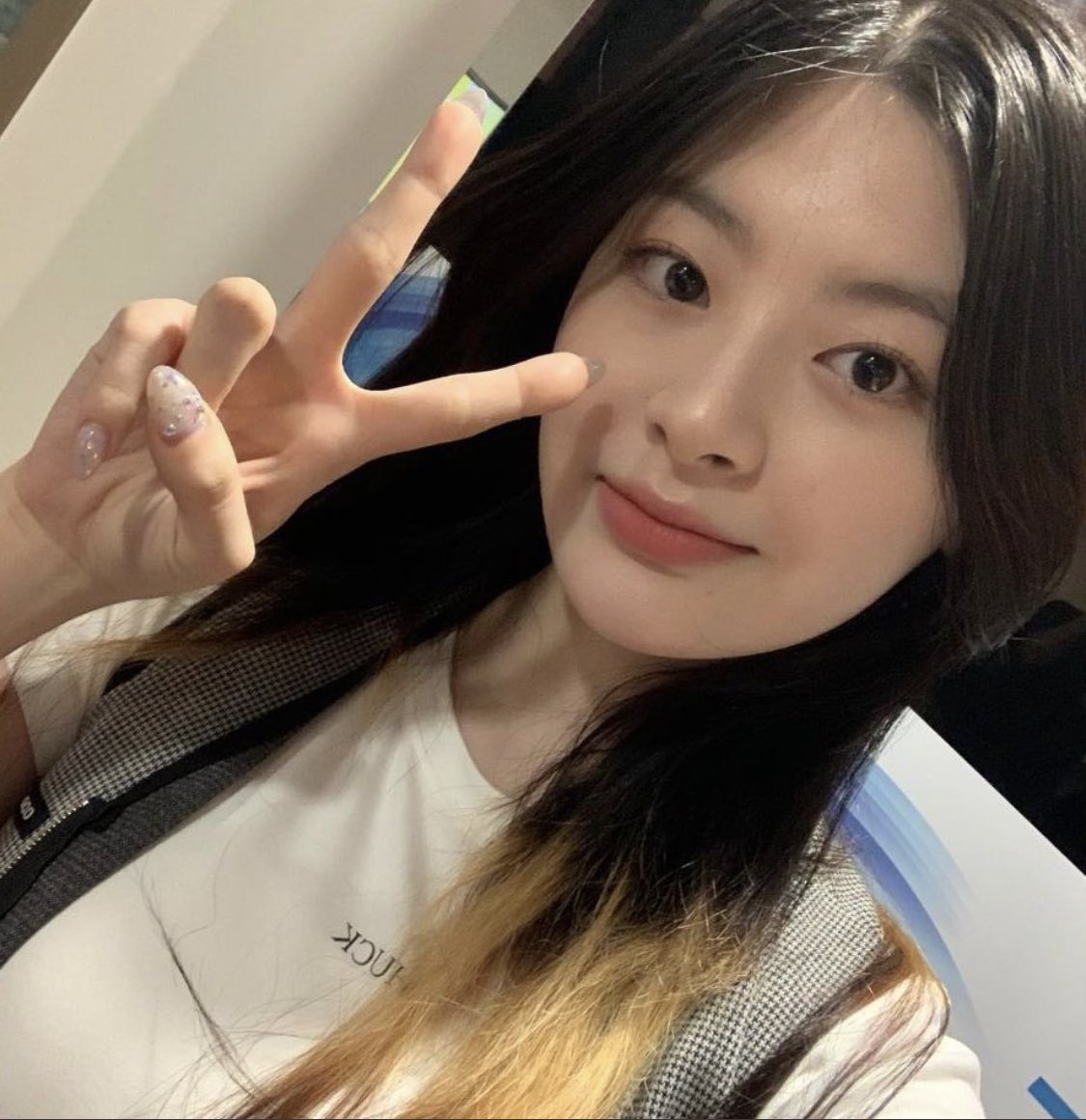 tinyseeuns's tweet image. seeun selfies &amp;gt;&amp;gt;&amp;gt;